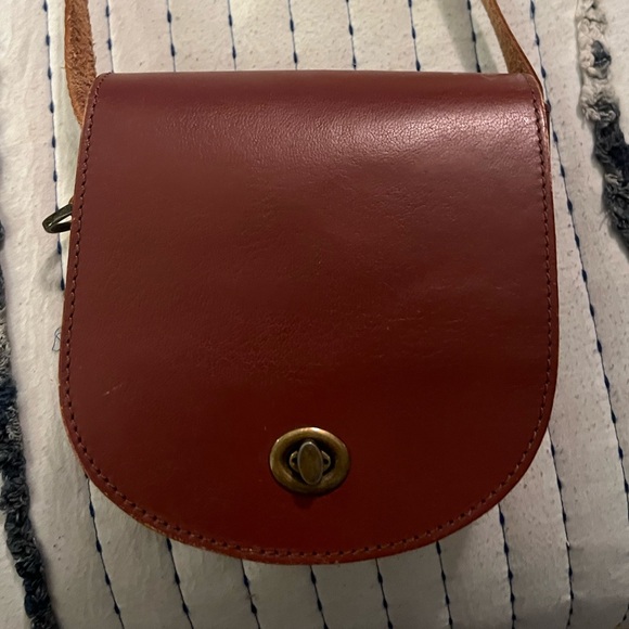Handbags - Anthropologie, Jasper and Jeera crossbody, saddlebag